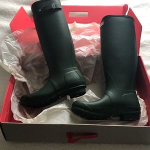 ✨ NEW ✨ Hunter Rainboots